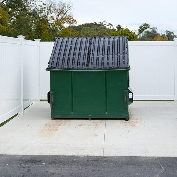 commercial dumpsters can tailor pick-up schedules based on their clients' needs